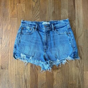 Abercrombie & Fitch Jean Shorts - The mom shorts, high rise, size 28 (6)